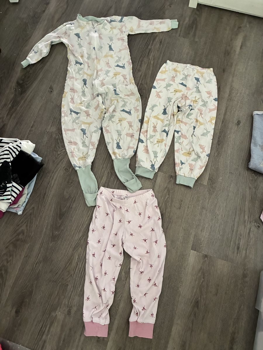 Lotti & Set di vestiti: Mädchen Kleiderpaket Grösse 104 – Usato da Muhen venduto da Sally203 3