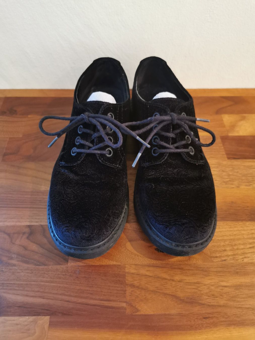 Scarpe da donna: Limelight; schwarze Schnürschuhe / Halbschuhe Gr. 38 – Usato da Boniswil venduto da Totomat-Lady 2