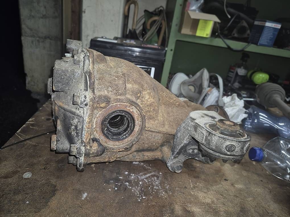 Tutti pezzi di ricambio auto: Mitsubishi Evo 10 RS Differential – Usato da Döttingen venduto da alfisti124 1