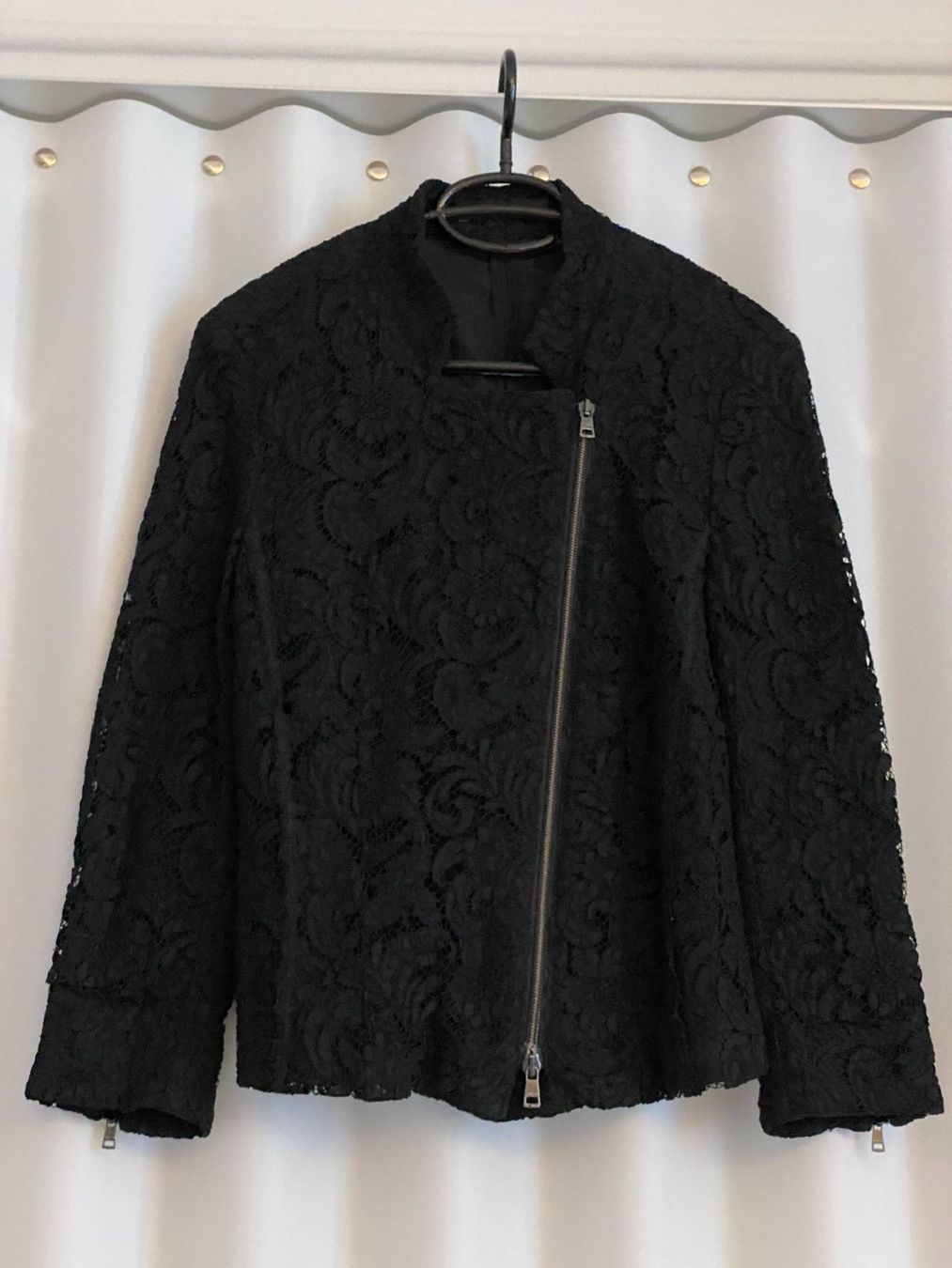 Marc Cain Giacche: Spitzenblazer von MarcCain – Usato da Zürich venduto da leo0105