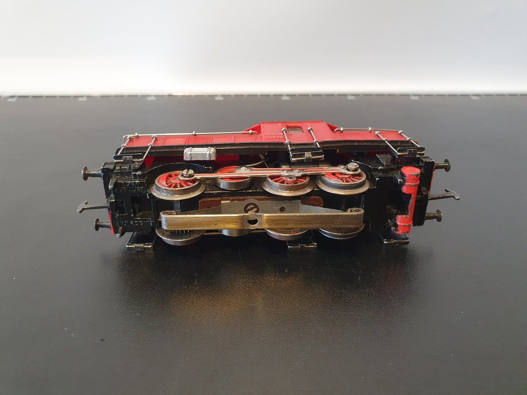 Märklin Modelleisenbahnen: MÄRKLIN: DB E63 ROT RANGIERLOK – Gebraucht aus Biglen von taunus82 6