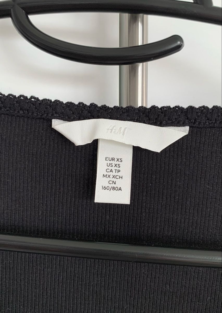 H&M Top: Schwarzes, langarmiges H&M Oberteil – Nuovo (secondo la descrizione) da Düdingen venduto da Hiron_o7 3