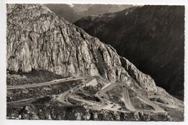 AIROLO Val Tremola (San Gottardo) - viele Auto