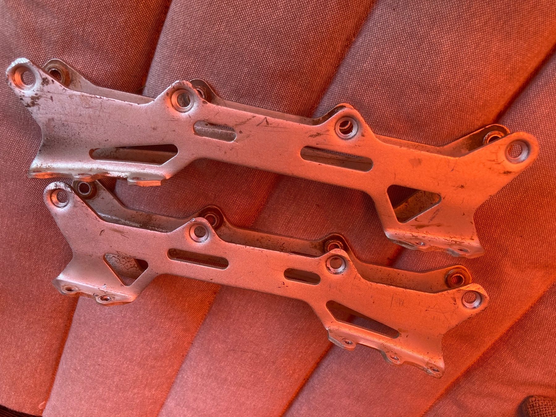 Bauer Pattini in linea & Pattini a rotelle: CHASSIS BAUER INLINE HI-LO – Usato da Camorino venduto da Vasal 2