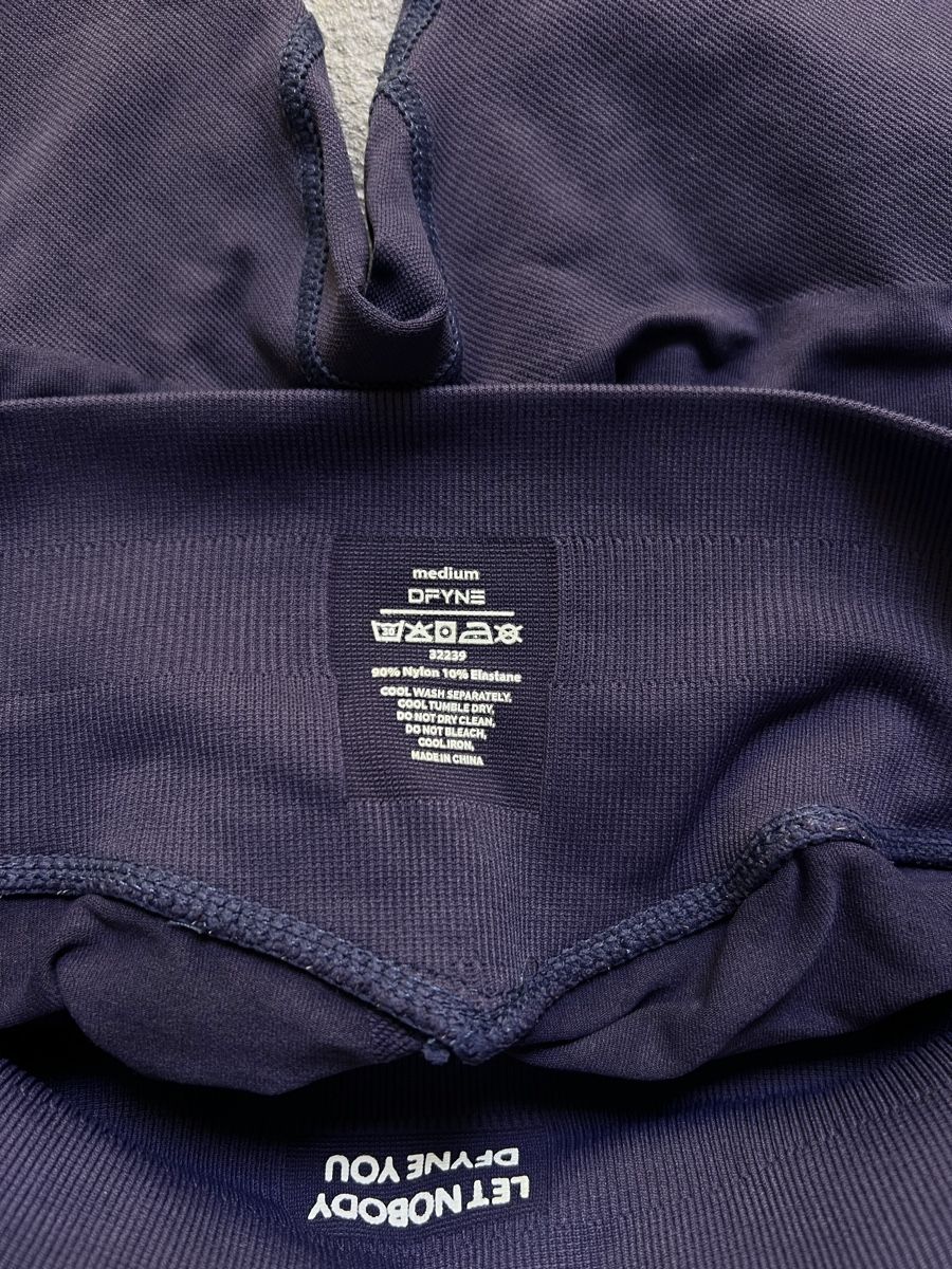 DFYNE Leggings: DFYNE Leggings Violett Grösse M – Neu (gemäss Beschreibung) aus Wil / ZH von Fellow16 3