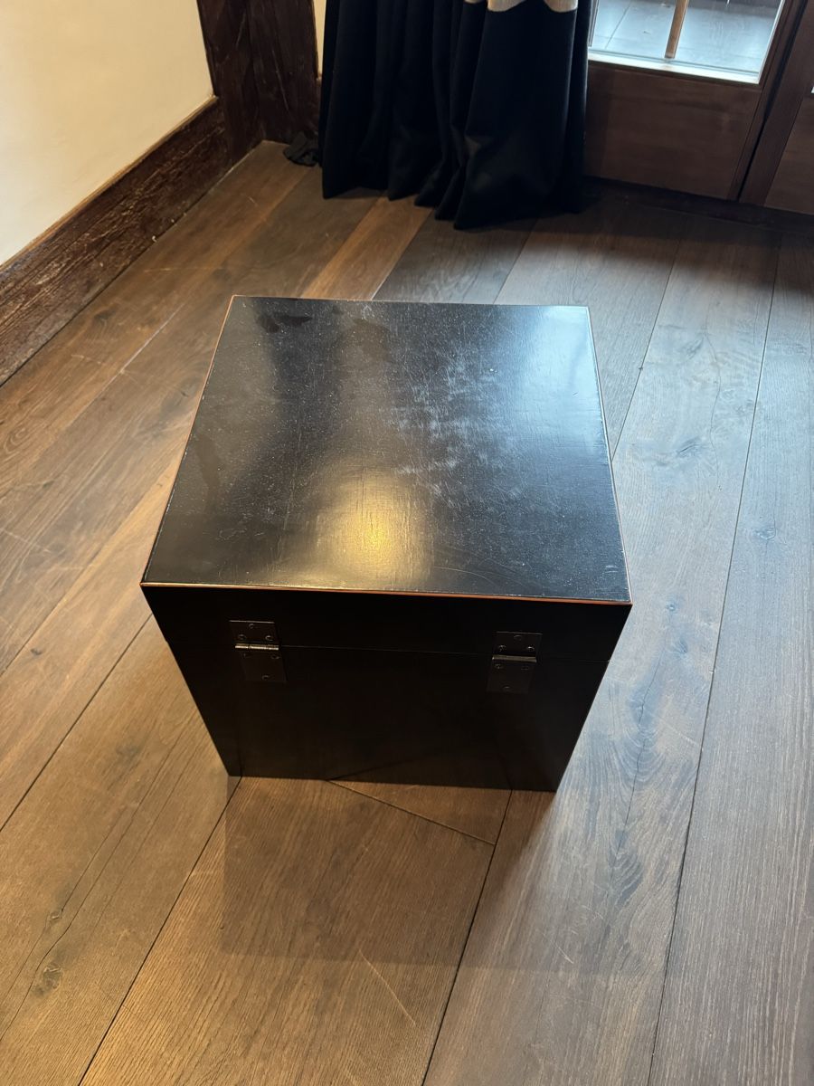 Altro per la casa: Vintage Oriental Lacquered cube Chest – Usato da Oeschseite venduto da -Luxury-On-Line- 2