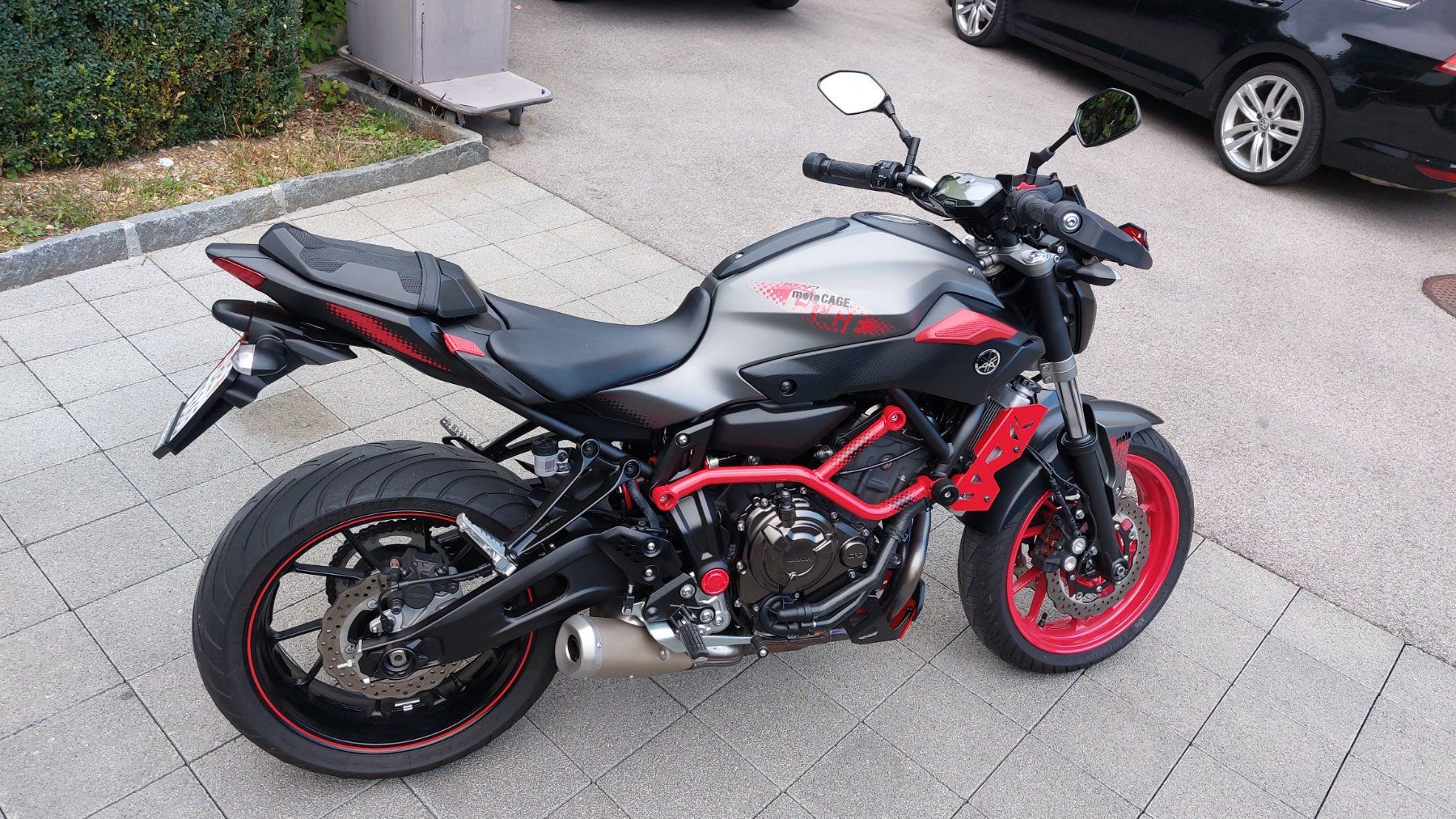 Yamaha Strasse: Yamaha MT07 Edition Spéciale Moto Cage – Gebraucht aus Moutier von jorgesimoes 4