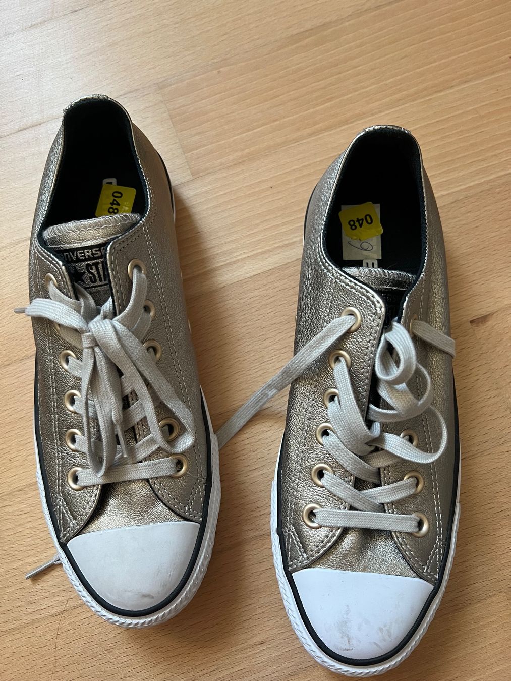 Converse Scarpe da donna: Converse Schuhe Grösse 37.5 – Usato da Rafz venduto da Esther90_