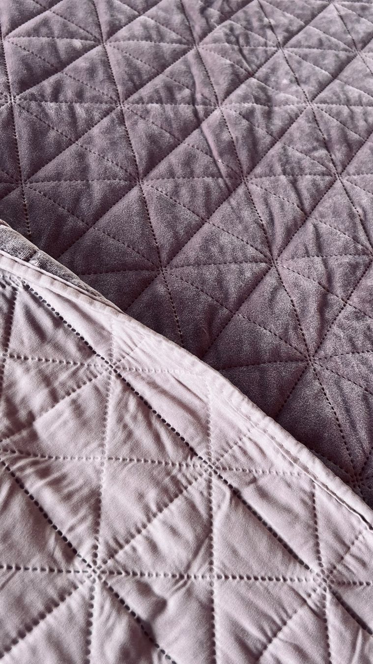 Ikea Coperte: Jysk Tagesdecke rosa 220x240 – Usato da Schübelbach venduto da Dolly990_2 1