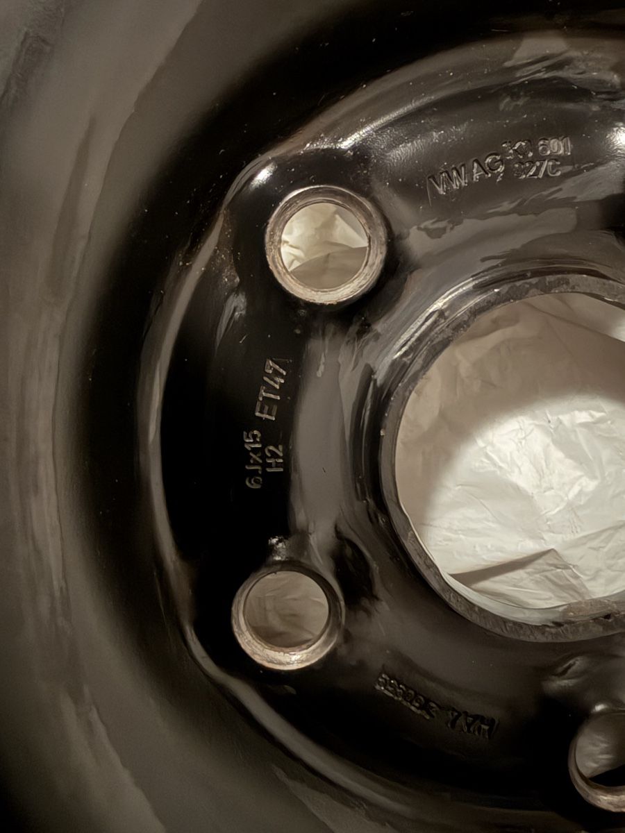 Dunlop Pneus & Kompletträder: Allwetter Pneus – Gebraucht aus Etziken von Gin13 6