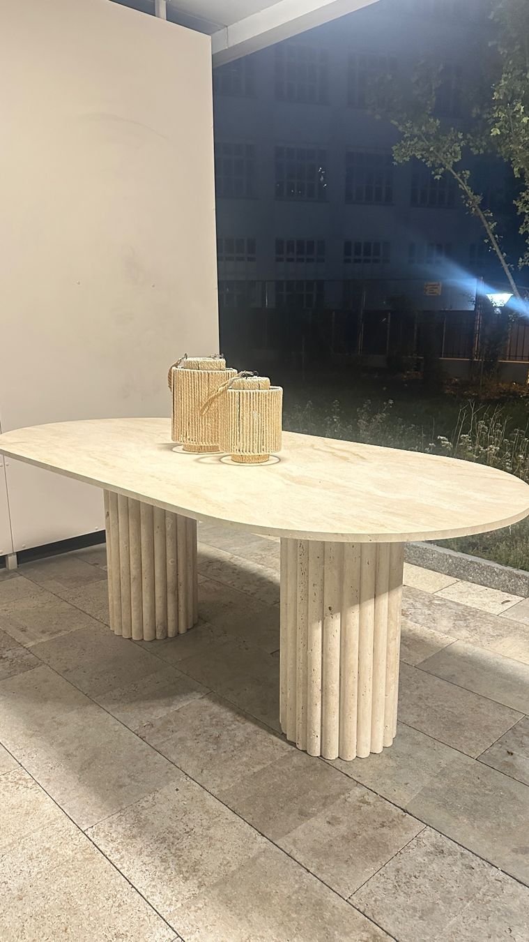 Tavoli: Esstisch aus Travertinstein – Usato da Neuhausen venduto da Erika_k20