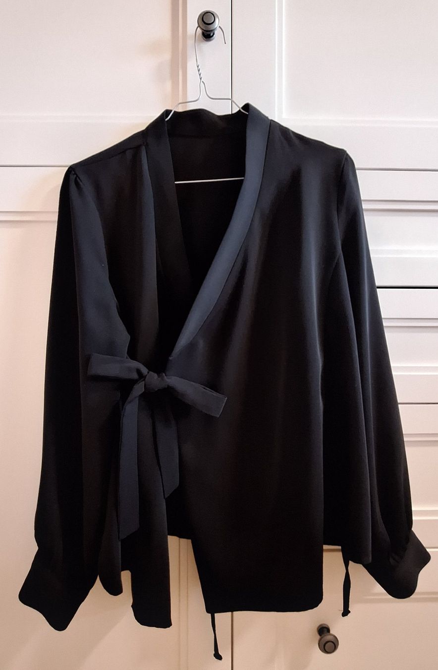 Blusen: Han-bok blouses – Gebraucht aus Gland von Dedecop2