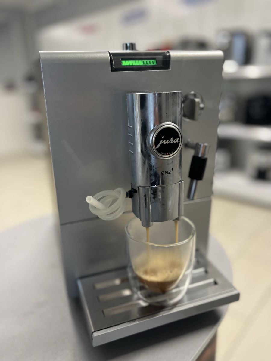 Macchine per caffè & Macchine per espresso: JURA ENA 9 – Usato da Gränichen venduto da Luma.KaffeeMaschinen 2