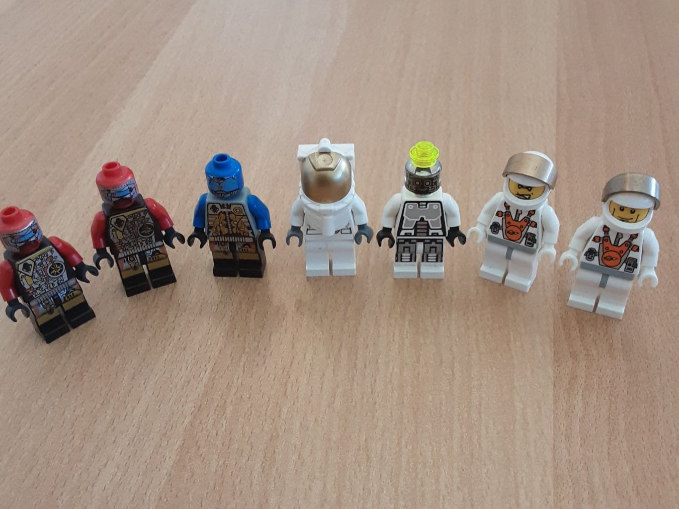 Lego Giocattoli: Lego Figuren Space – Usato da Bülach venduto da Blind-Onyx 2