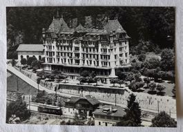 AK CHAMBY VD, Hotel des Narcisses, MOB Bahn mit Station