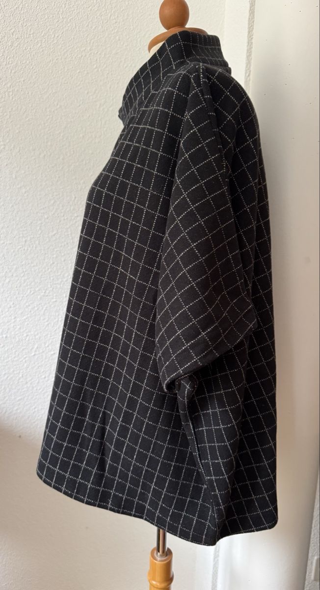 Pullover & Sweatshirts: MAMA B. Pull à carreaux noir et blanc - Taille L – Neu und originalverpackt aus Morges von sandy069 2