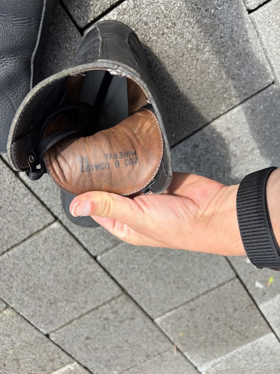Schweizer Armee Herrenschuhe: KS 90 Leder schwarz Grösse 260 / 41 – Gebraucht aus Thalwil von Counterdude 5