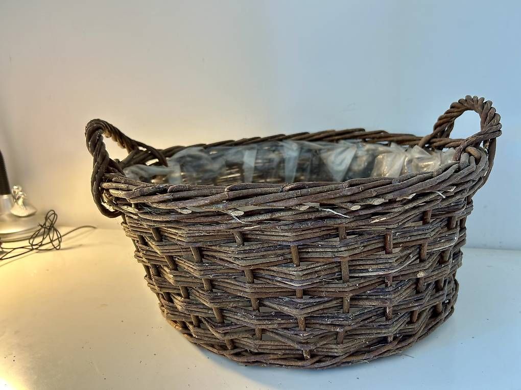 Vasi per fiori: Rattan Blumenkorb  – Usato da Frauenfeld venduto da Irene.Schuppli 4