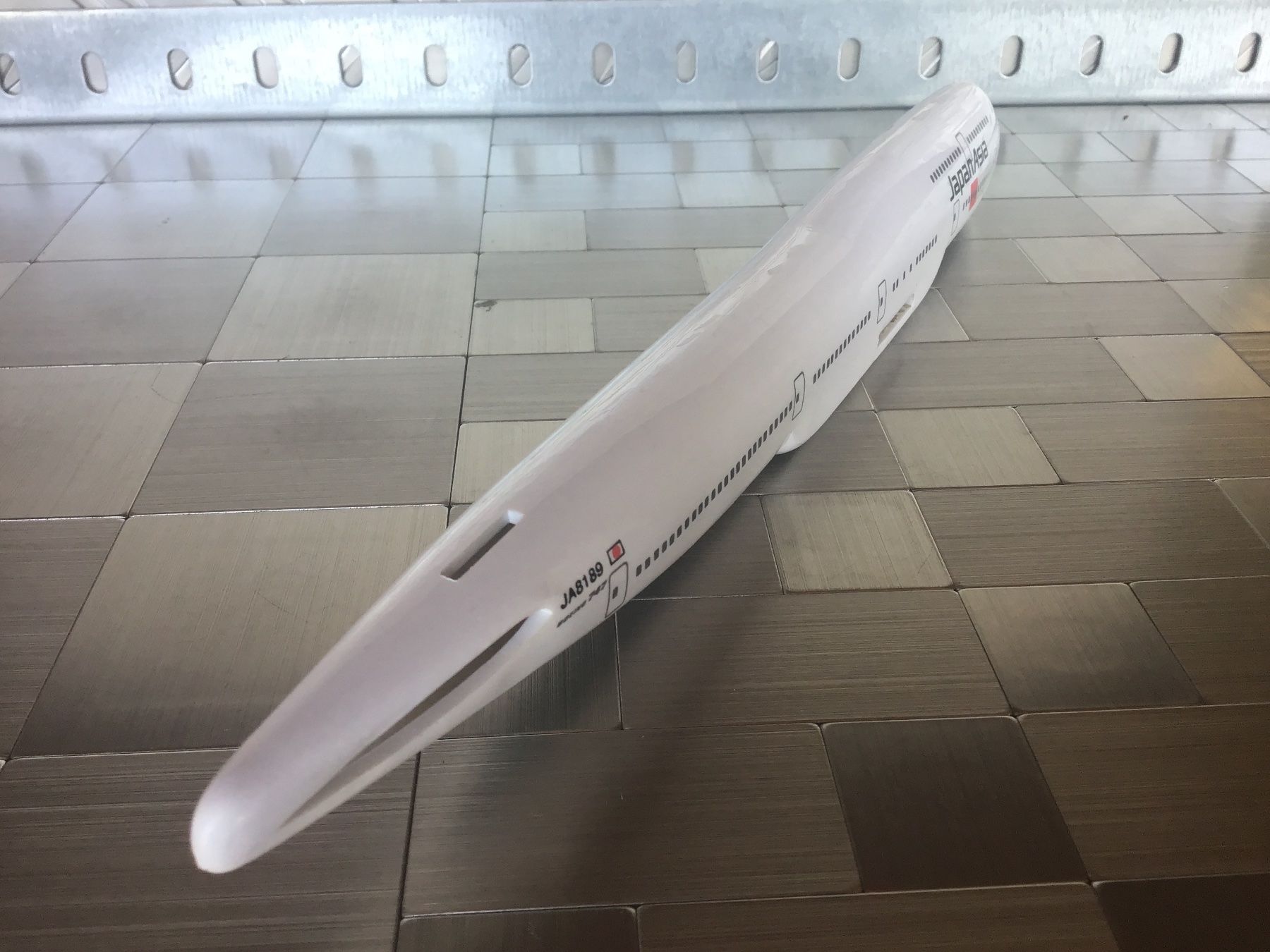 Kit di modellismo & Modellini statici: JAPAN ASIA WORLD AIRLINES – Usato da Männedorf venduto da Spezial-Modelle 2