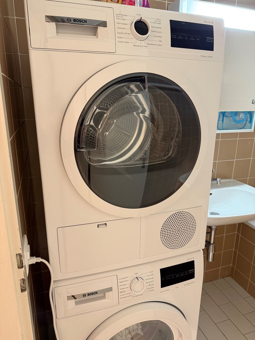 Bosch Machines à sécher: Sèche linge – D'occasion à Genève par ber_5hsh 1