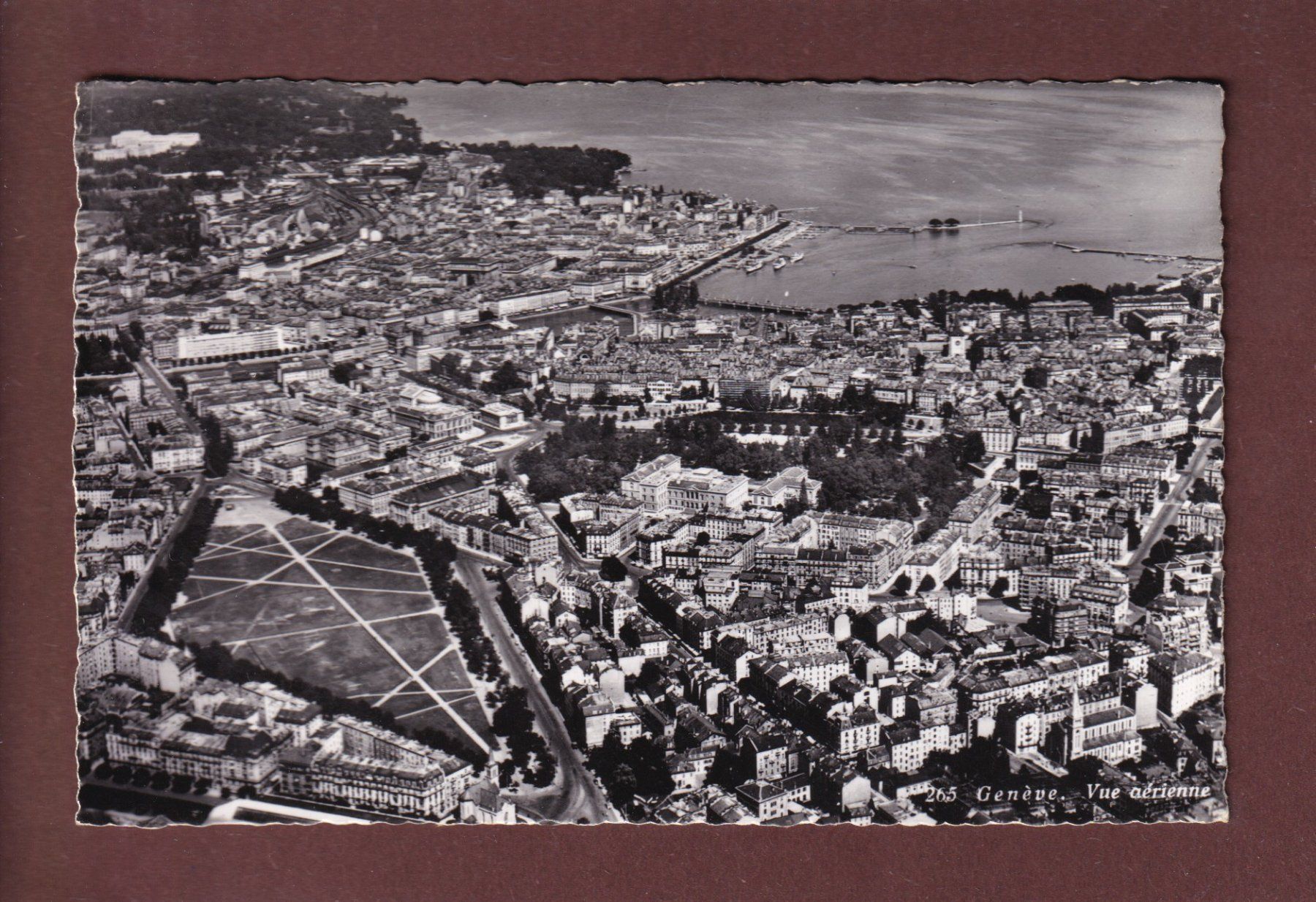 Cartoline postali: GENEVE - Vue aérienne - 1953 – Usato da Pully venduto da nicecards