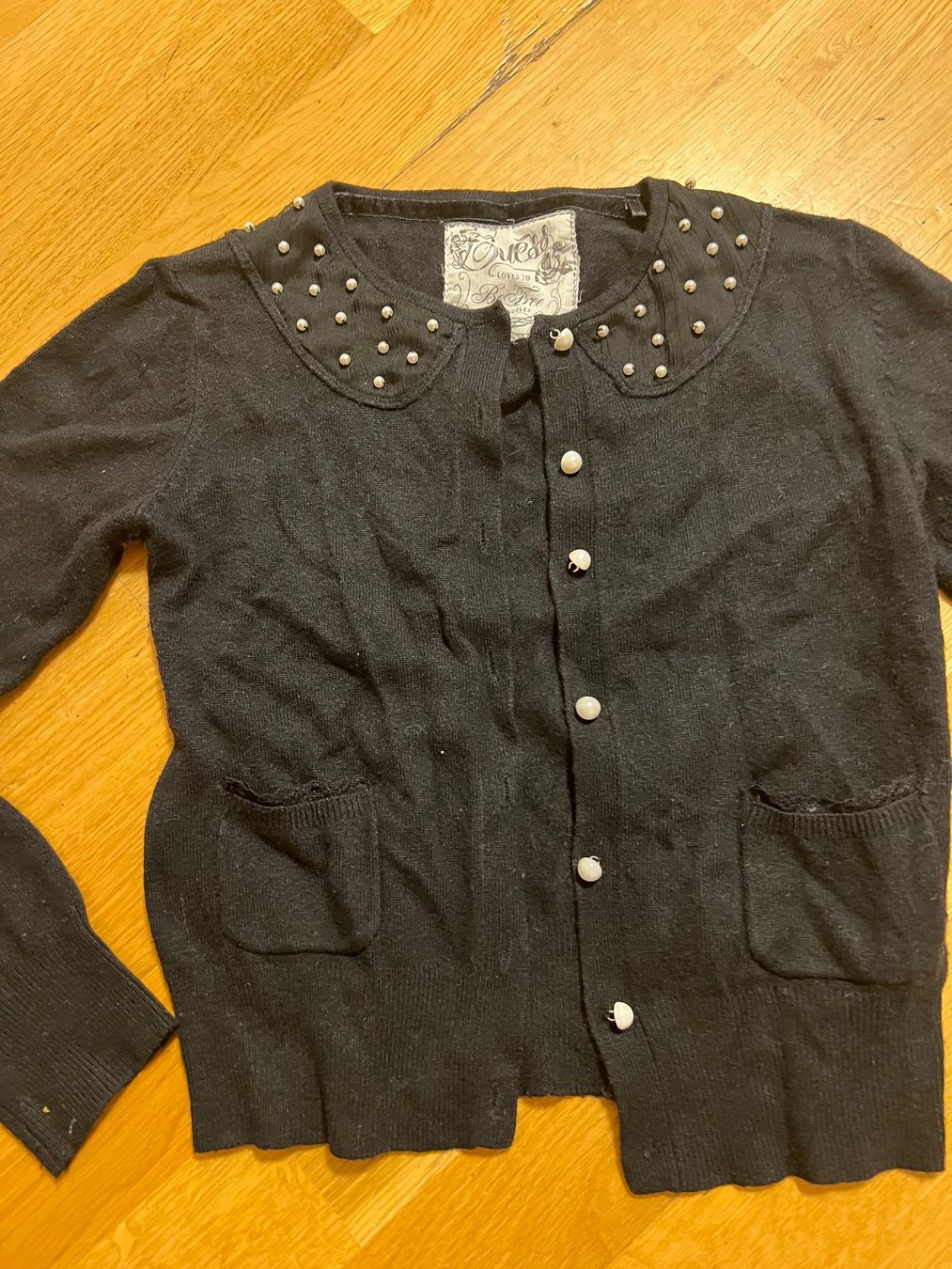 Guess Maglioni & Felpe: Guess Cardigan Pullover Gr 10J – Usato da Ebmatingen venduto da dartim 2