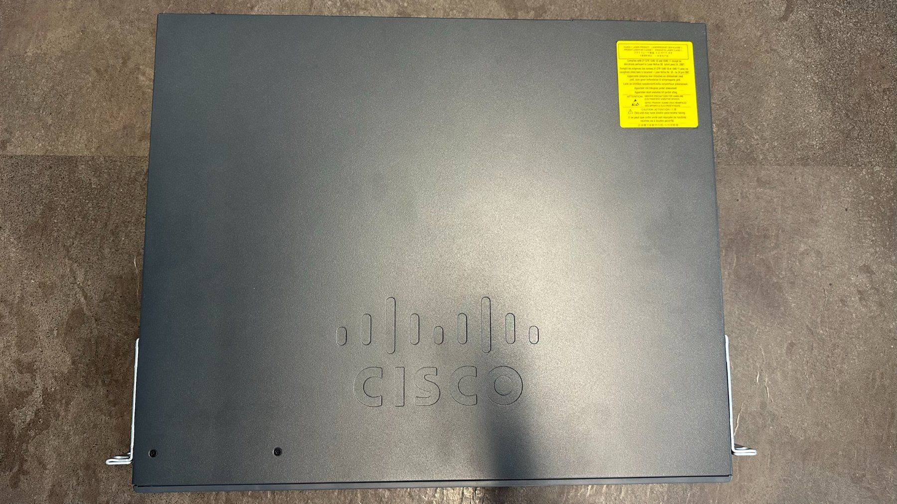 Cisco Hub & Switch: Cisco Catalyst 2960X-24PS-L Switch – Usato da Altstätten SG venduto da Cobra96 1