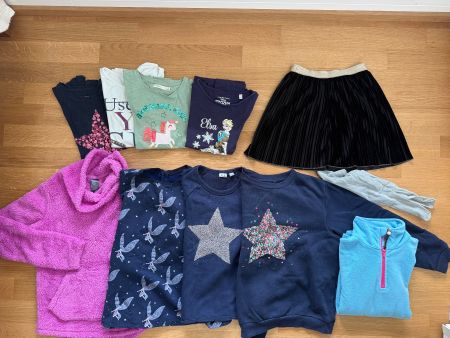 Kleiderpaket Pullis 128/134