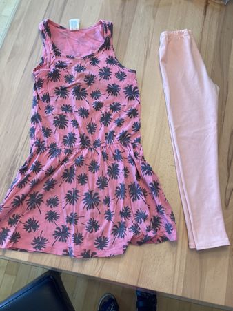 Gr128 🌼🌸legging und Kleid