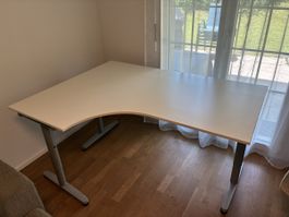 Eckschreibtisch 160x120cm in sehr gutem Zustand