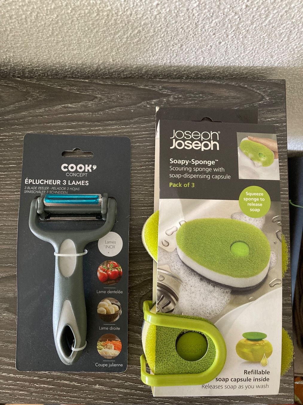 Joseph Joseph Elettrodomestici da cucina: Joseph Joseph soapy sponge + Sparschäler – Nuovo (secondo la descrizione) da Widen venduto da nigella90 3