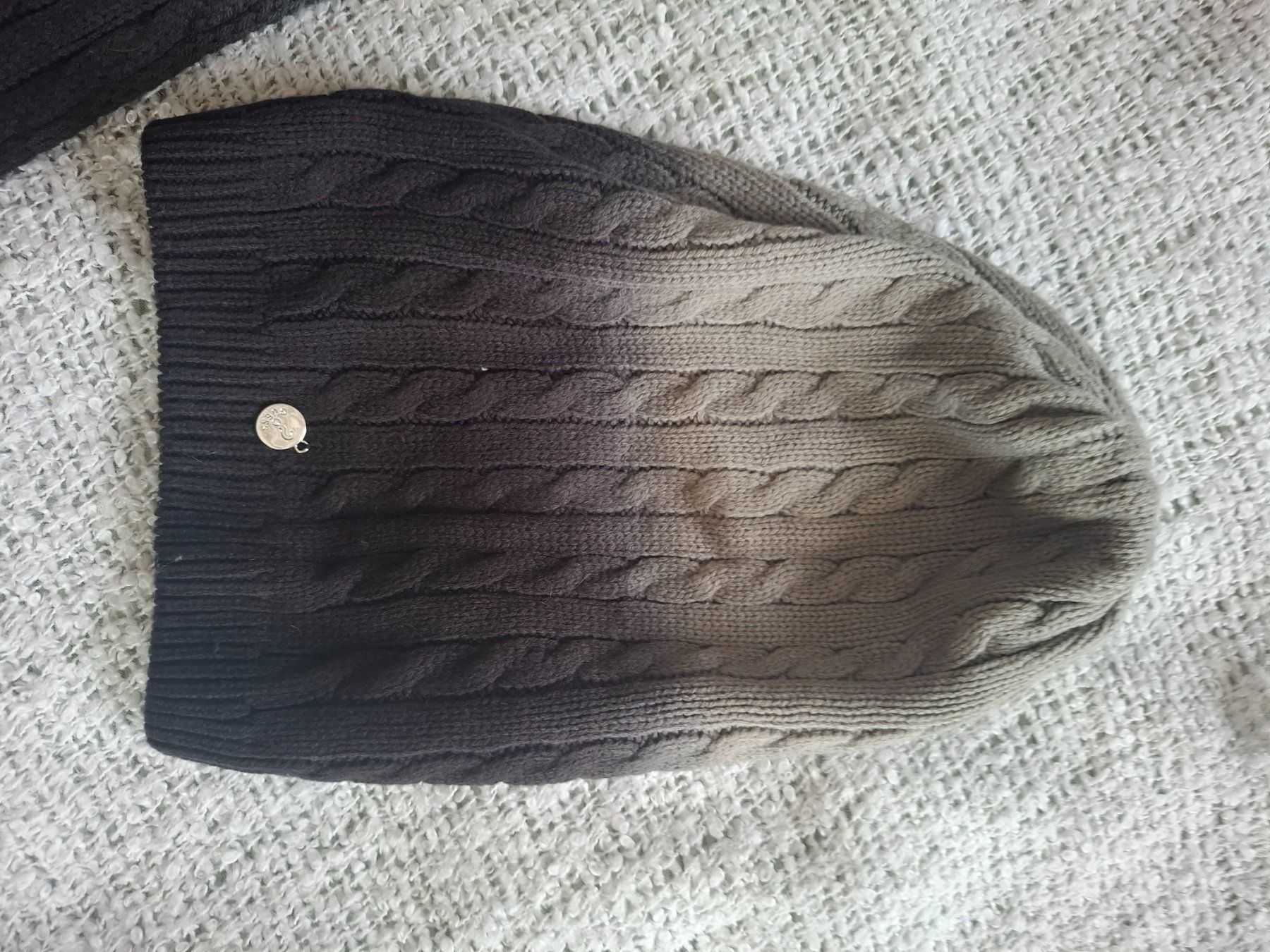 Foulard & Sciarpe: écharpe et bonnet de marque Guess jamais portés – Nuovo (secondo la descrizione) da La Chaux-de-Fonds venduto da emm_9r5v 4