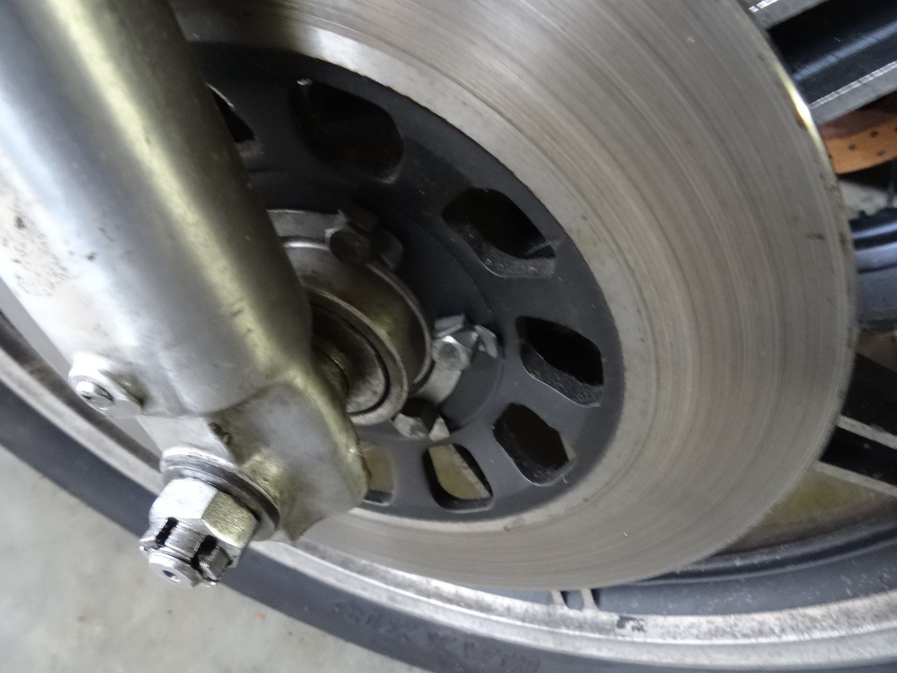 Yamaha Strada: YAMAHA  XS750     1T5    VETERAN – Usato da Niederbipp venduto da mission55impossibile 6