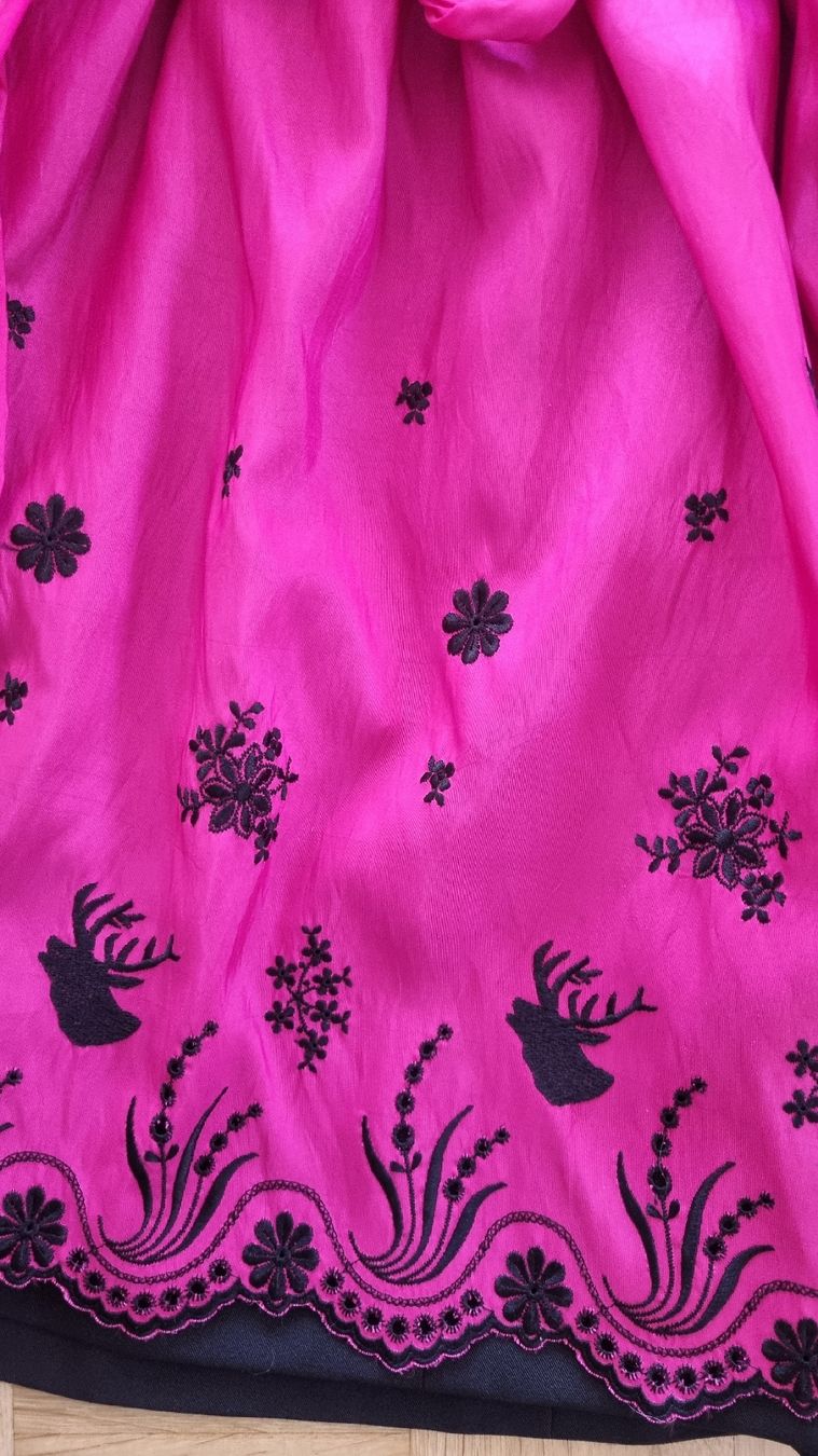 Vestiti: Dirndl schwarz/pink Gr. 34 – Usato da Ehrikon venduto da FARJG 1