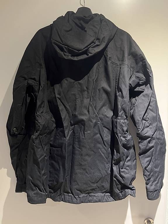 Giacche: HOLDEN Snowboardjacke schwarz  – Usato da Dübendorf venduto da PaulAlmqvist 2