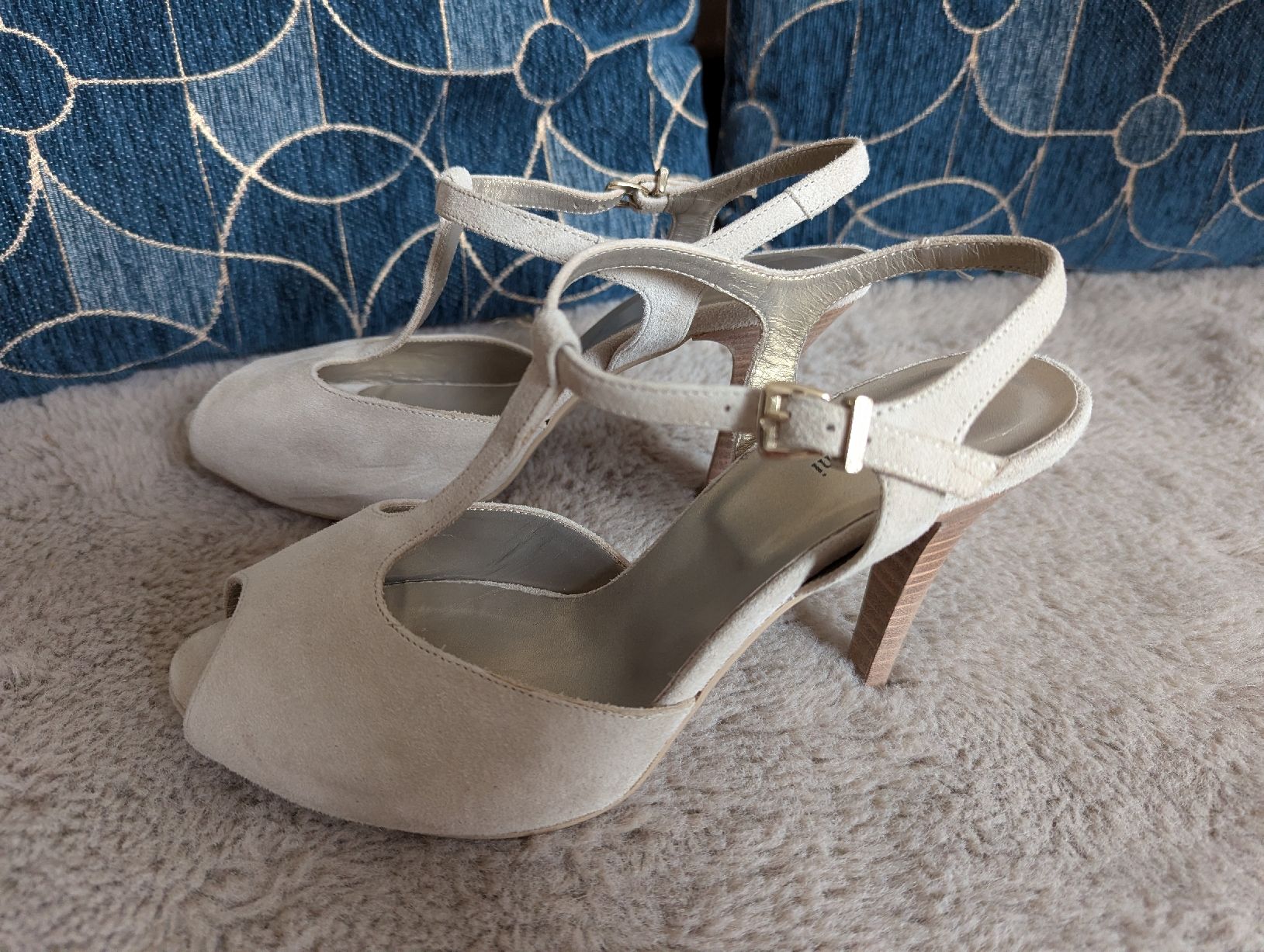 Scarpe da donna: chaussures Nero giardini 37 – Nuovo (secondo la descrizione) da Montreux venduto da dem_gyt9 2