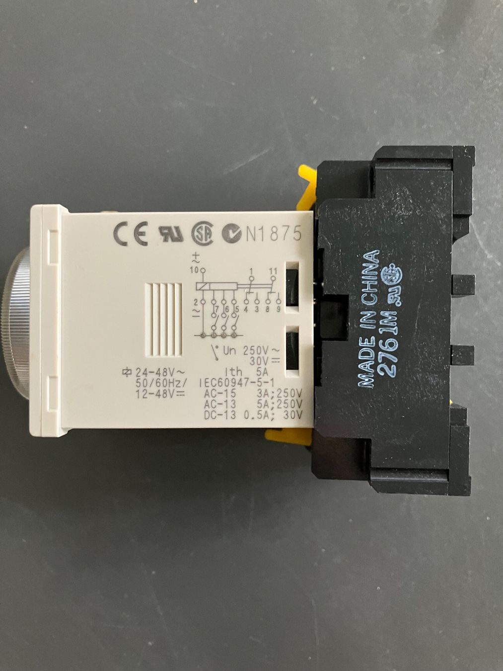 Omron Componenti elettronici: Omron H3CR Zeitrelais Analog Multifunktionsrelais – Usato da Aarburg venduto da Wendepunkt_Fundgrube 1