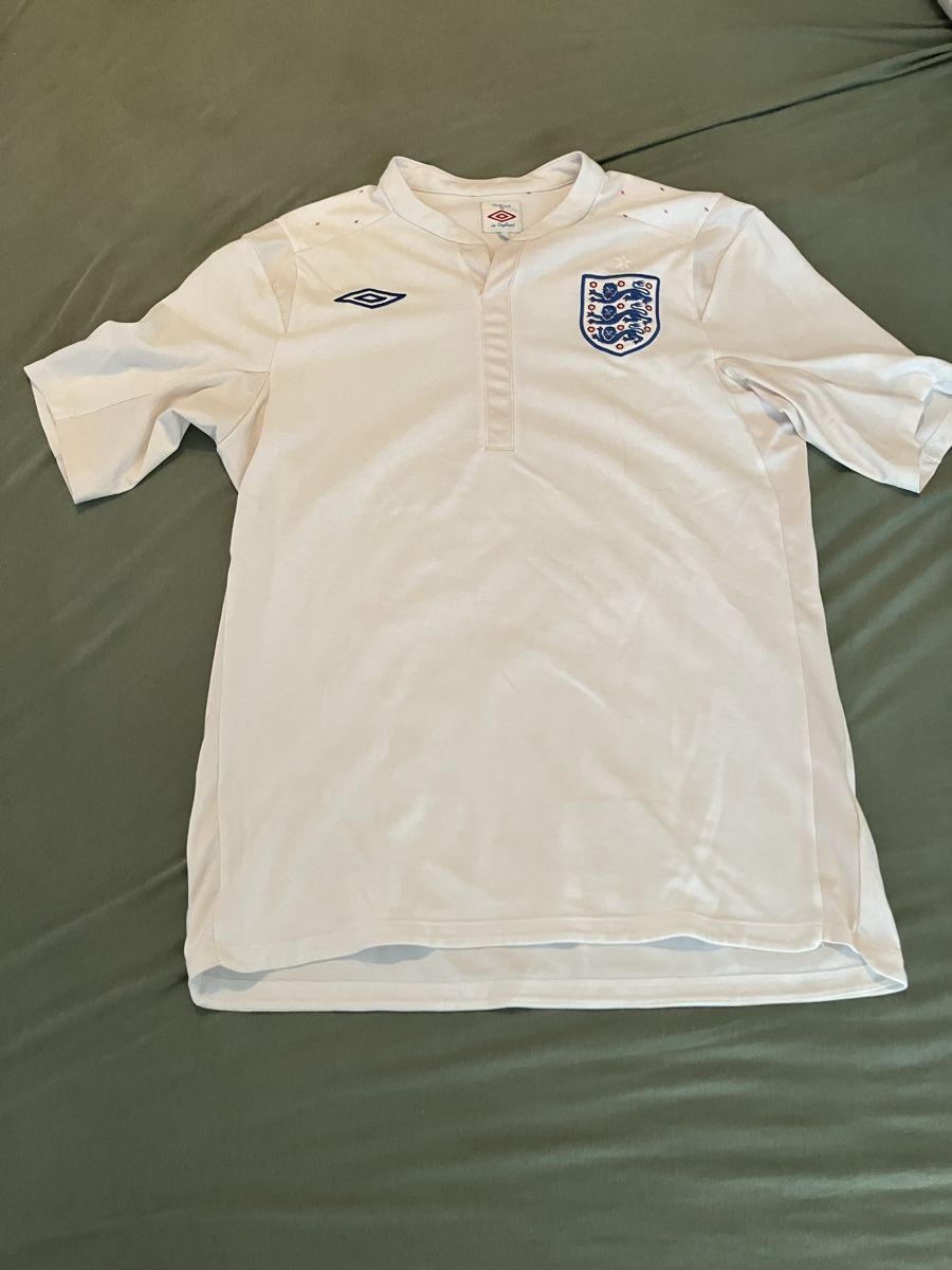 Canottiere & Pantaloni: Maillot foot Angleterre 2010 – Usato da Lully VD venduto da tim1990