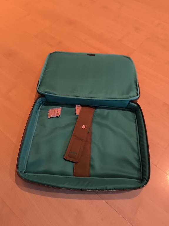 Taschen: Laptop tasche – Neu und originalverpackt aus Sempach von sev_sg7k 1