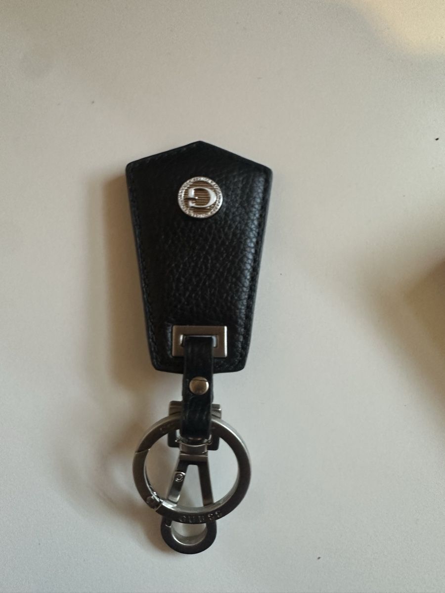 Guess Schlüsselanhänger & - bänder: Portachiavi Guess – Neu (gemäss Beschreibung) aus Cureglia von mat_v7lb 2