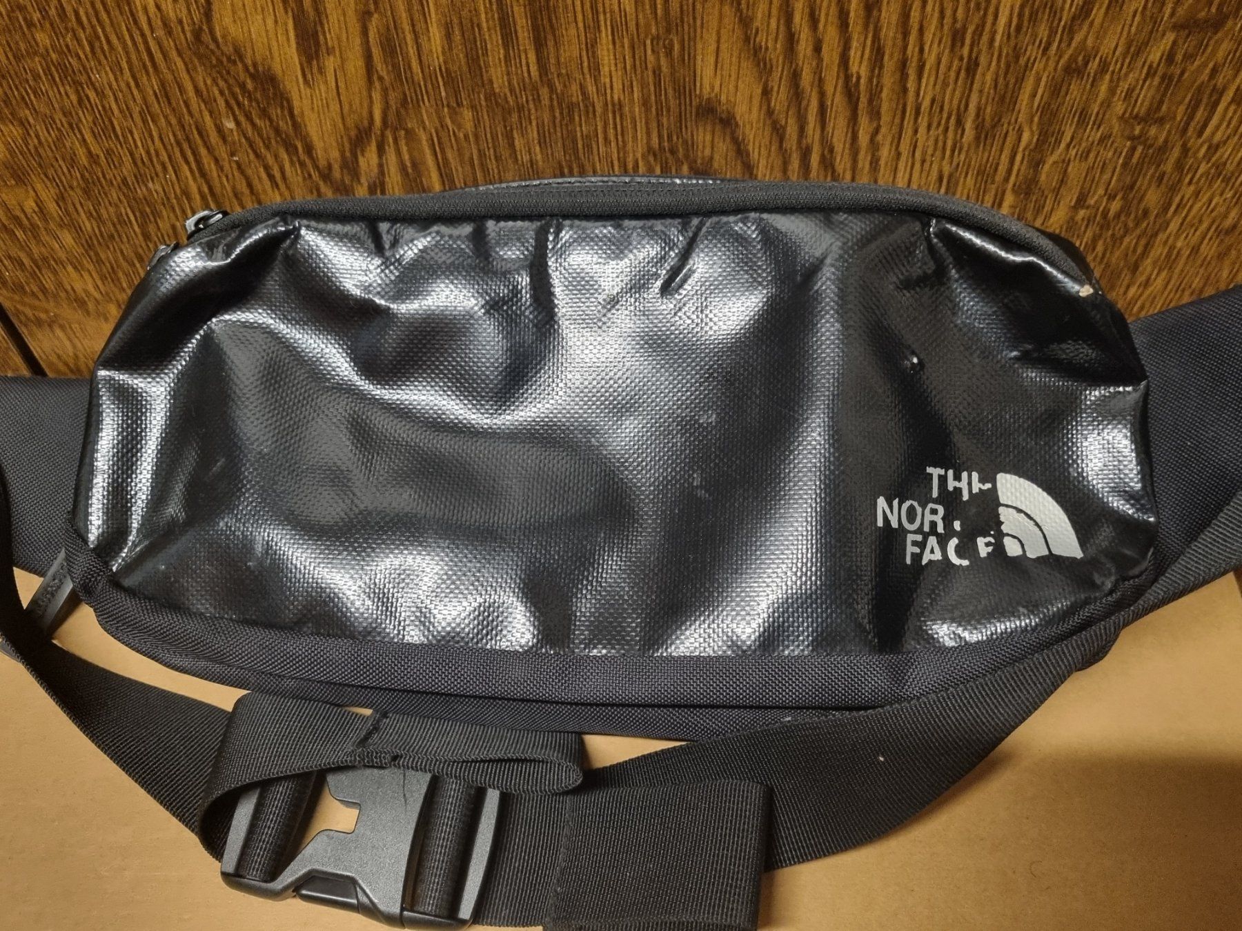 North Face Borse: Bauchtasche Gross North Face – Usato da Schaffhausen venduto da Leveron13 5