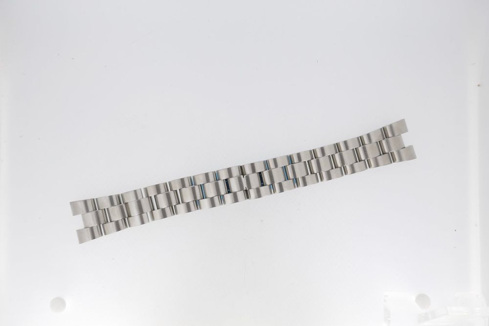 Bulgari Bracelets: Gianni Bulgari Stahlband 20 mm 17,5 cm lang ungetragen – Neuf (Voir description) à Schaffhausen par swisswatches-andmore 1