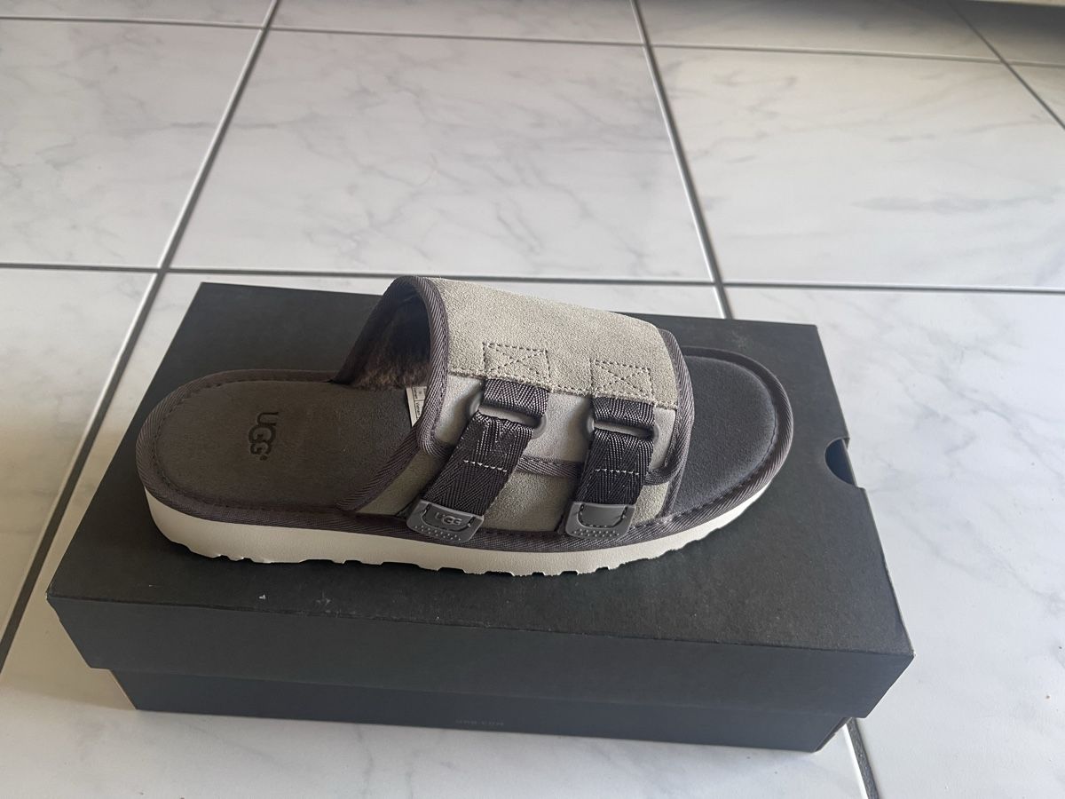 Herrenschuhe: UGG Herren Pantoletten Gr.42 Neu mit Karton – Neu und originalverpackt aus Fislisbach von Brandopfer810 1