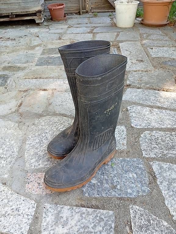 Scarpe da uomo: Gummistiefel – Usato da Prez-vers-Noréaz venduto da ben_gjn8
