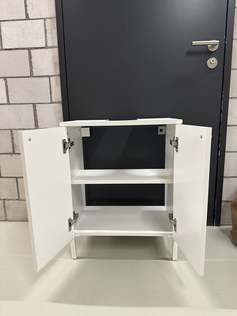 Mobili per bagno: Badezimmer Unterschrank – Usato da Jona venduto da marmull 2