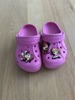 Pinke Crocs