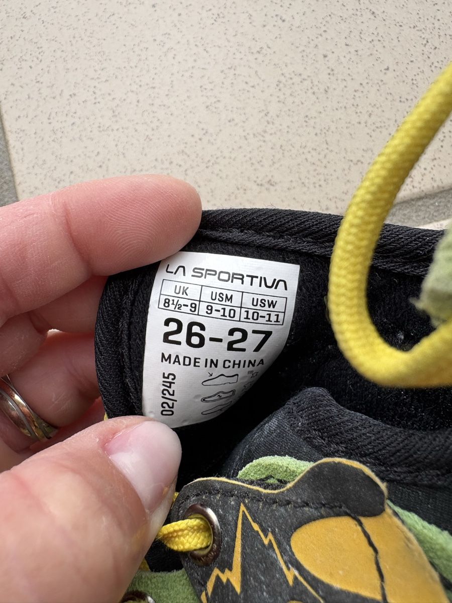 La Sportiva Scarpe da uomo: Pedule bambini – Nuovo (secondo la descrizione) da Contra venduto da Bluma02 4