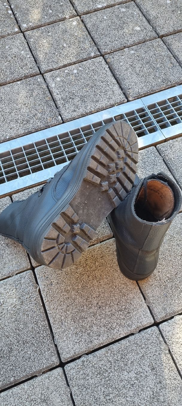 Minerva Chaussures hommes: KS90/Minerva 14 Grösse 275 – D'occasion à Zürich par Glaidan 3
