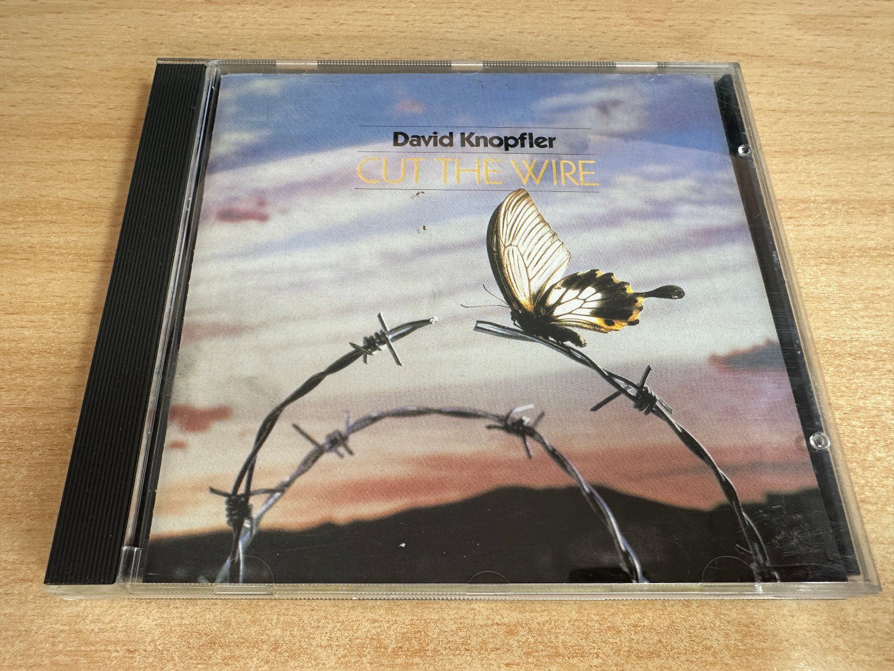CD: X0 David Knopfler – Cut The Wire – Usato da Rikon im Tösstal venduto da Alpenmutz