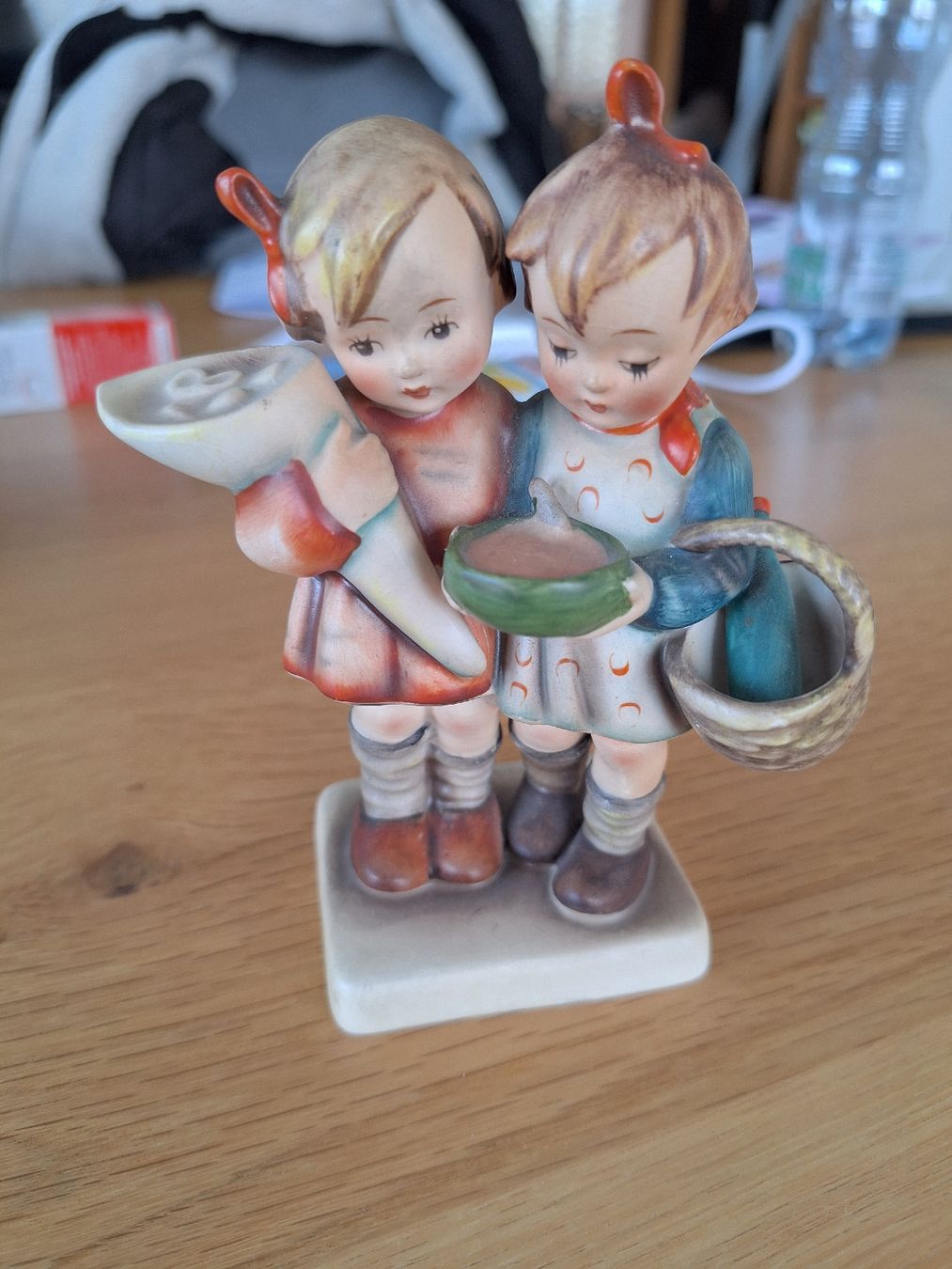 Hummel Statuette: Hummel Figur – Usato da Wanzwil venduto da chlinih93
